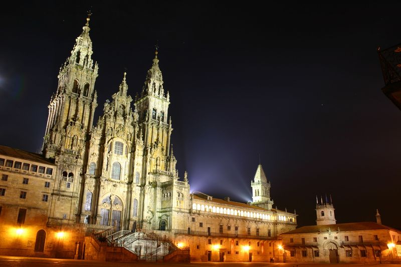 [santiago+catedral+de+noche.jpg]