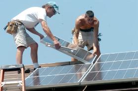 [solar+panels+being+installed+-+Don+Smith+-+Bergen+Record.jpg]