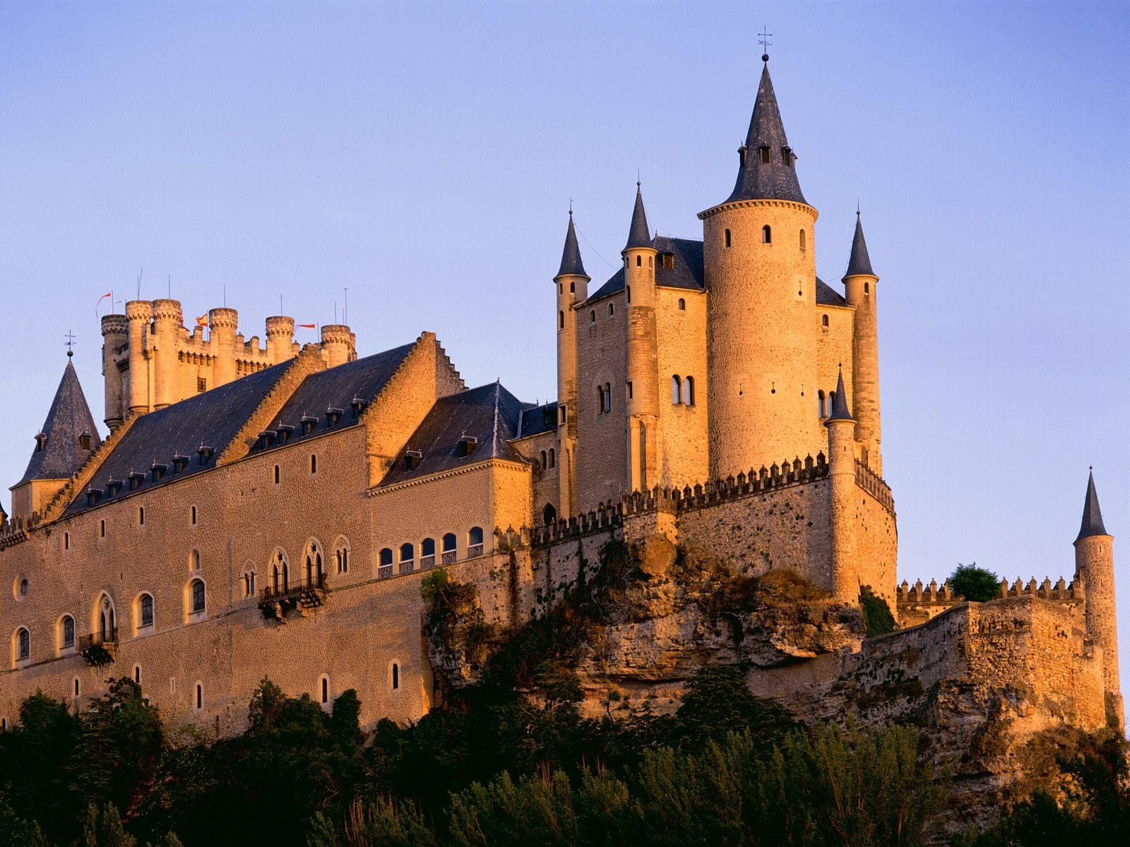 [Alcazar+Castle,+Segovia,+Spain.jpg]