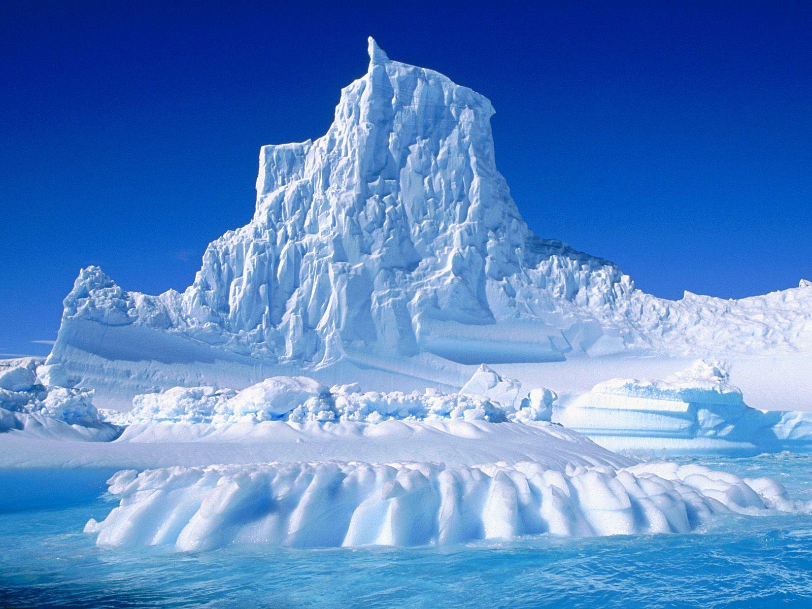 [Eroded+Iceberg+in+the+Lemaire+Channel,+Antarctica.jpg]