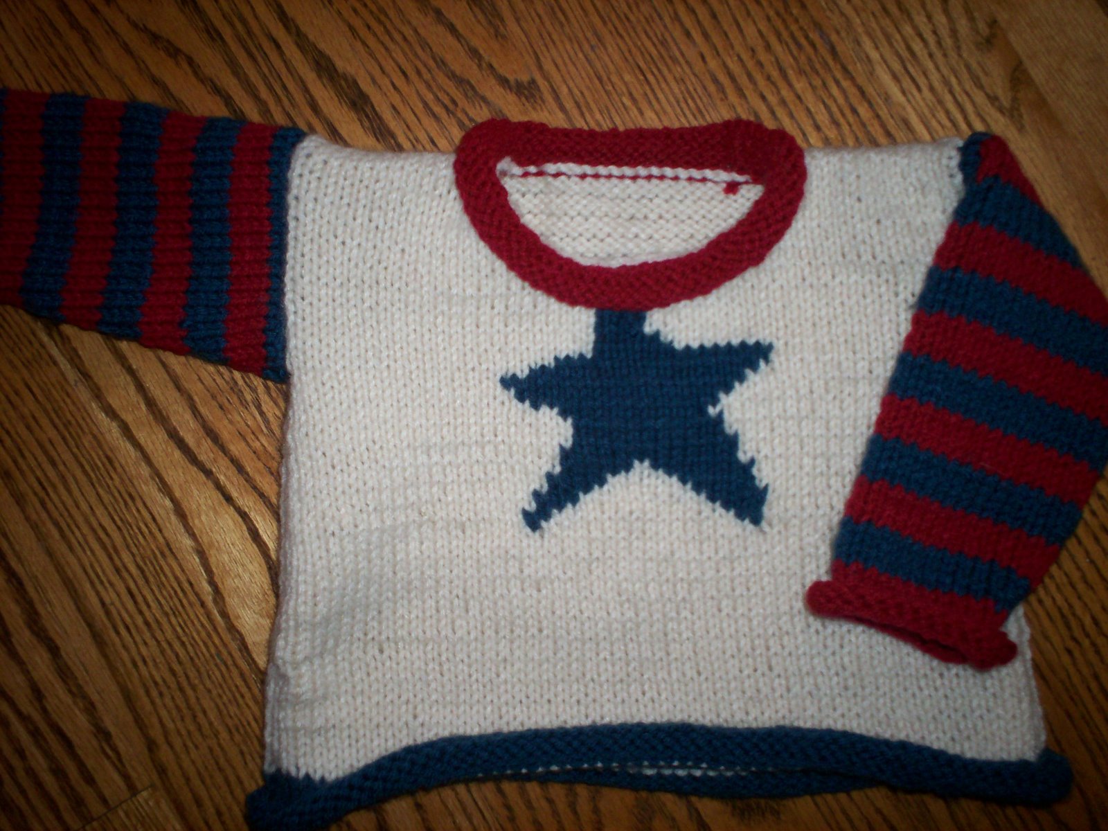 [070130+star+sweater+for+Malia.jpg]