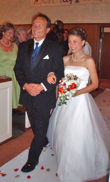 [bride+and+father.jpg]