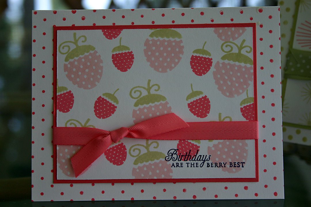 [Grandma+E+Card+Gift+Set+Berries.jpg]