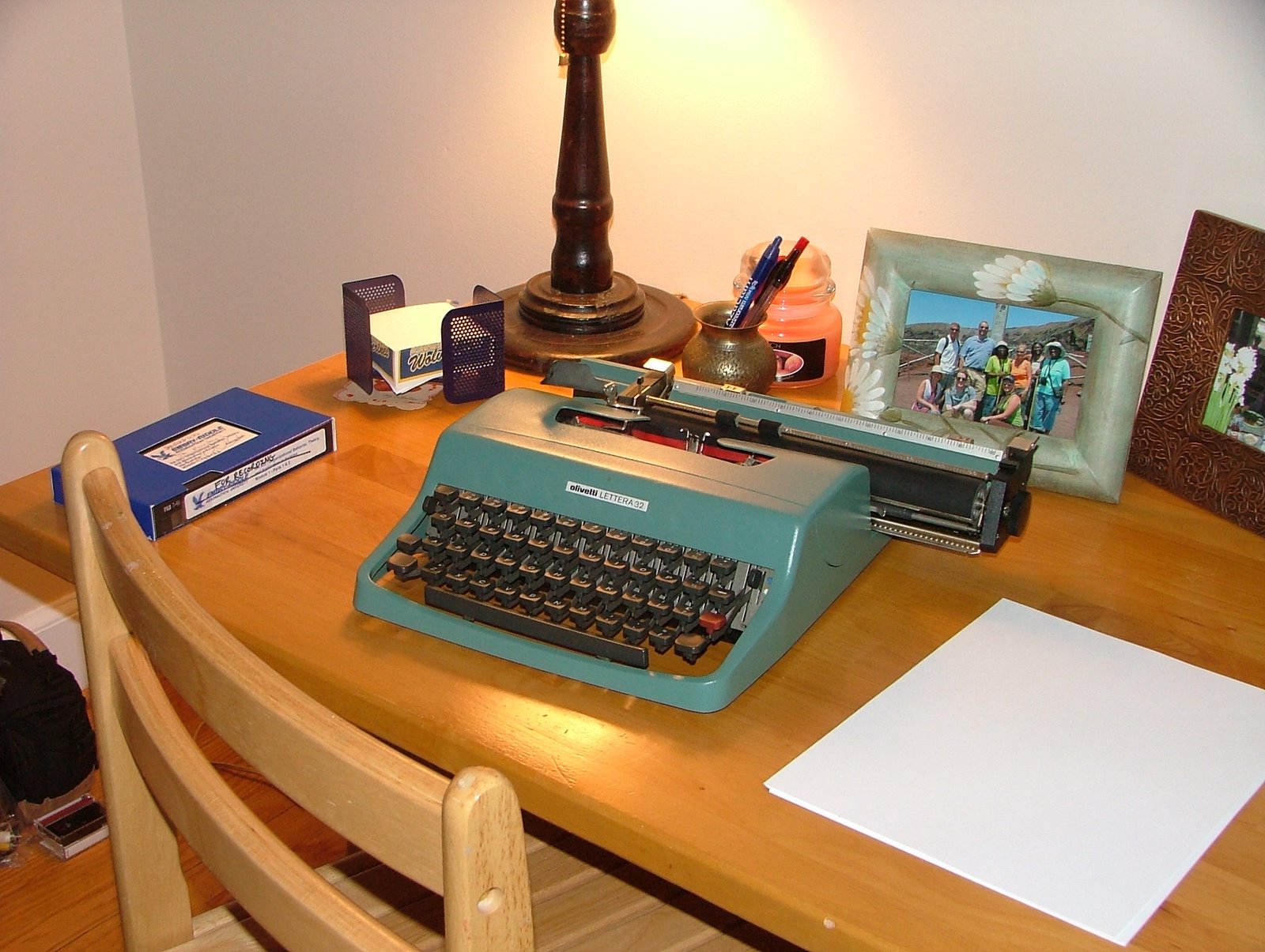 [Typewriter.JPG]