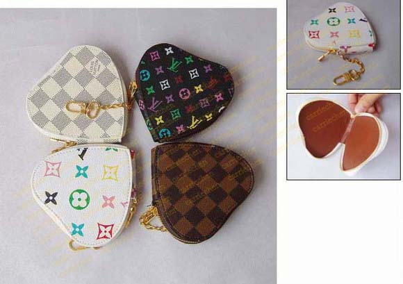 [heart+shape+coin+purse.jpg]