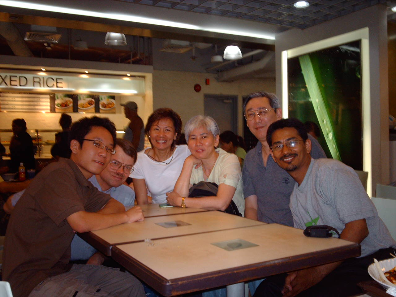 [2007-07-14+-+singapore+067.jpg]