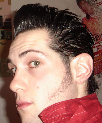 Shiny Old Pompadour Hairstyles Pictures. The old pompadour with a new little 
