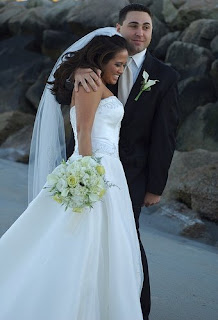 maine-beach-wedding-dress