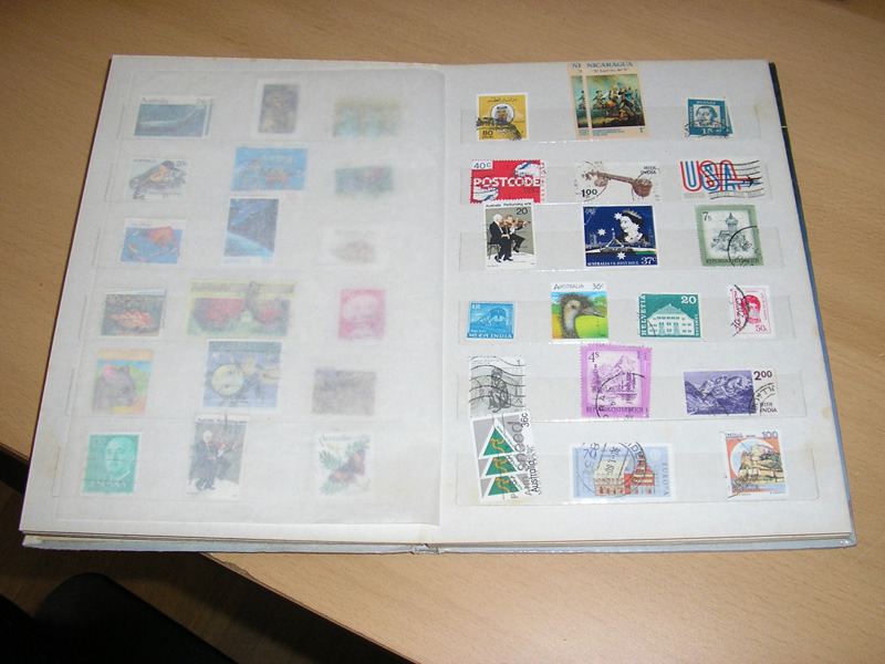 [stamp_album.JPG]