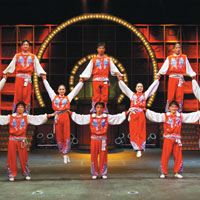[Another-chinese+acrobats.jpg]