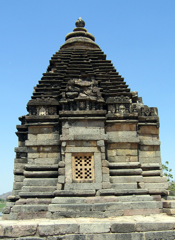 [The+Brahma+Temple+Khajuraho.jpg]