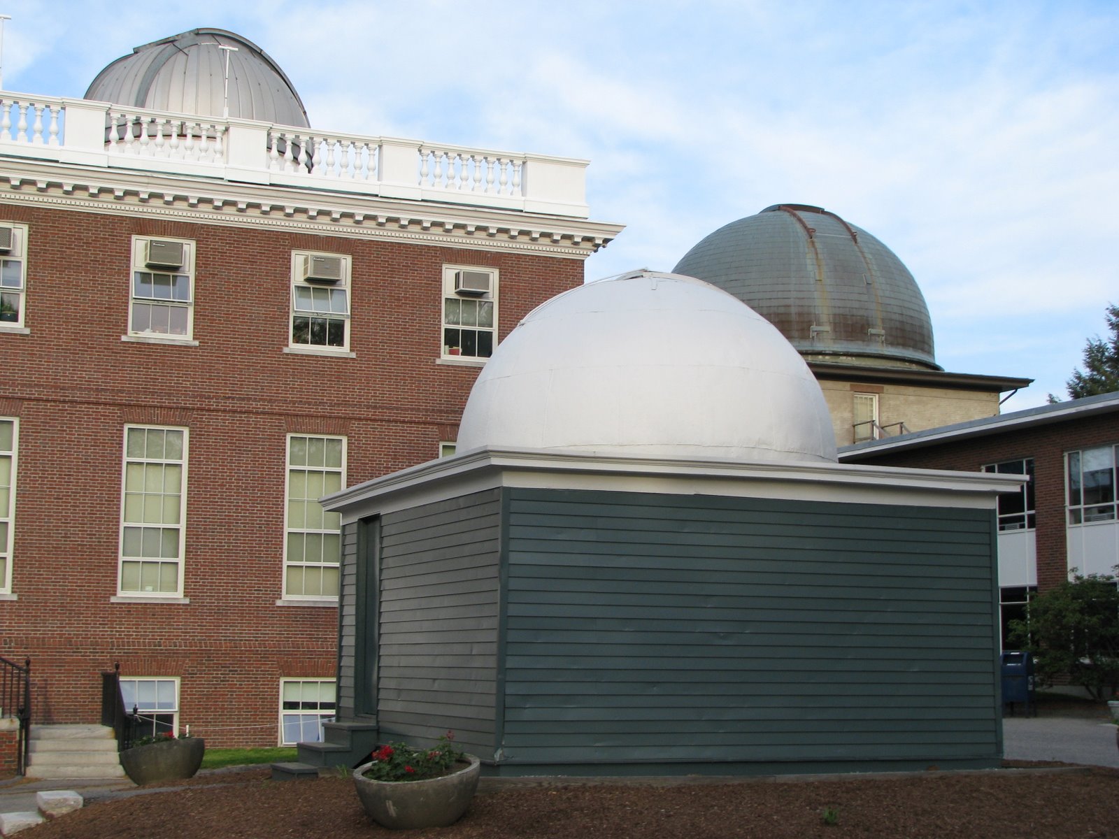 [Harvard-Smithsonian+Center+for+Astrophysics.jpg]