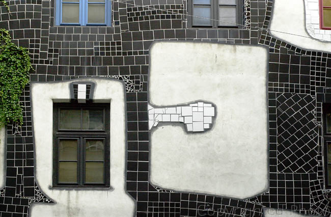 [01_4879_HundertwasserKunstHaus.jpg]