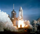 [140px-Space_Shuttle_Columbia_launching.jpg]