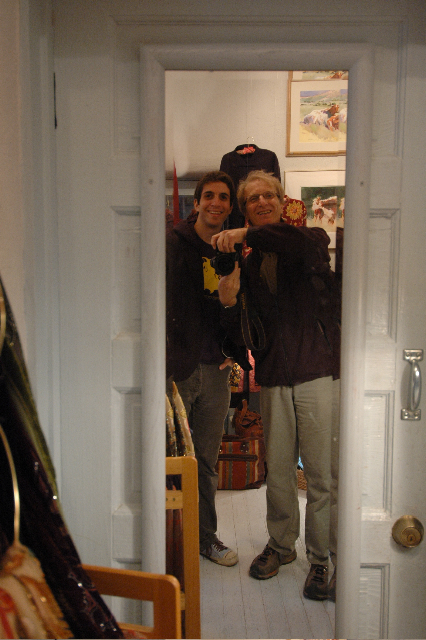 [me+and+dad+mirror.jpg]