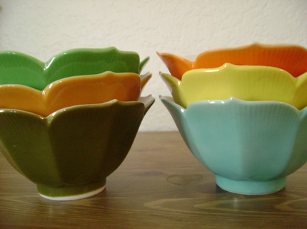 [bowls.jpg]