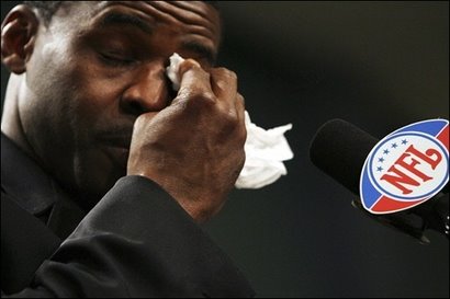 [michael+irvin+crying.bmp]