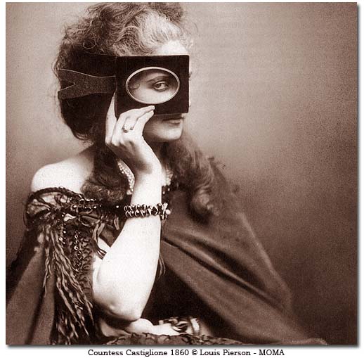 [Countess+Castiglione+1860+©+Louis+Pierson+-+MOMA+copy.jpg]