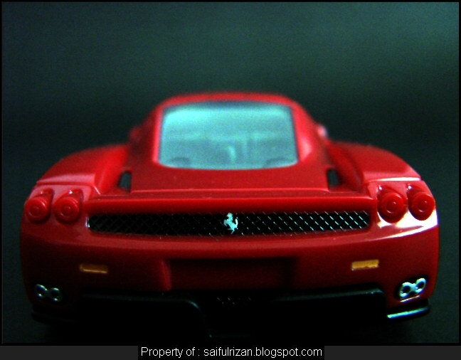 [Ferrari+Enzo+4.jpg]