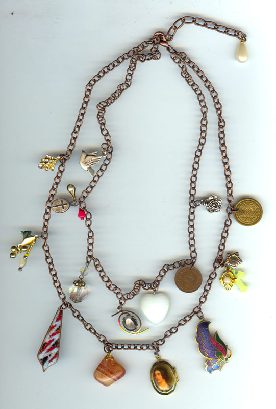 [vintage-charms-necklace.jpg]