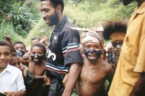 [300px-Children-in-Papua-New-Guinea.jpg]
