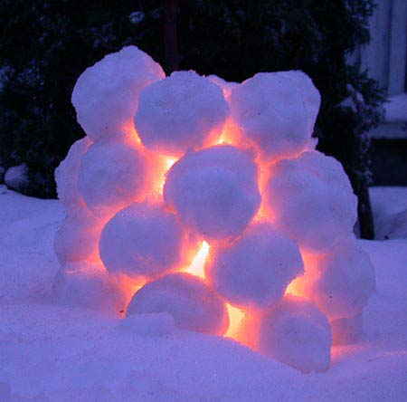 [snow-ball-lantern.jpg]