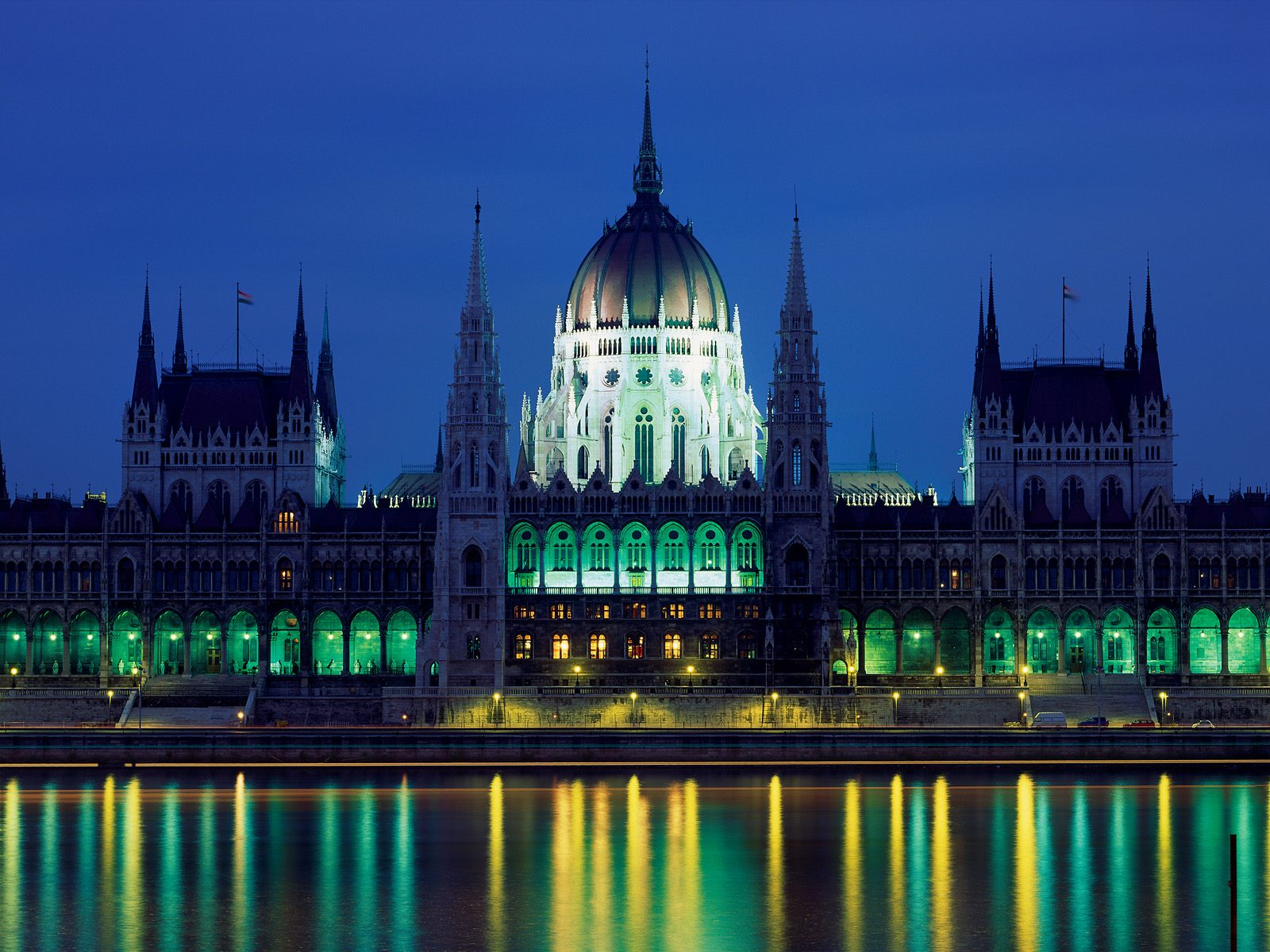 [Parliament+Building,+Budapest,+Hungary.jpg]