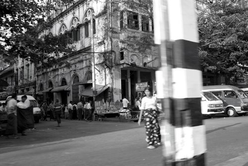 [Yangon_002.jpg]