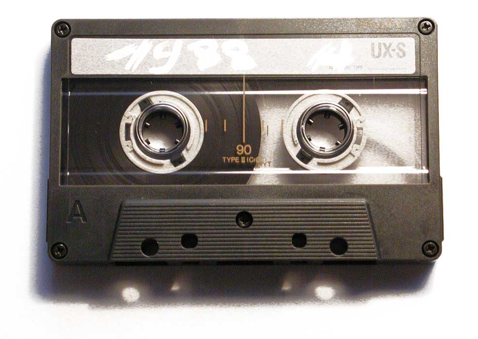 [cassette02.jpg]
