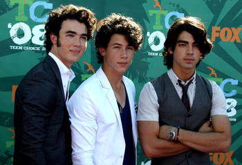 [Jonas+Brothers+32.jpg]