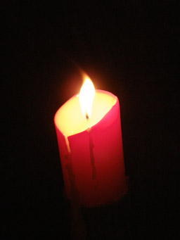 [candle.jpg]