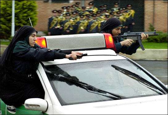 Iransk Kvinnliga Poliser