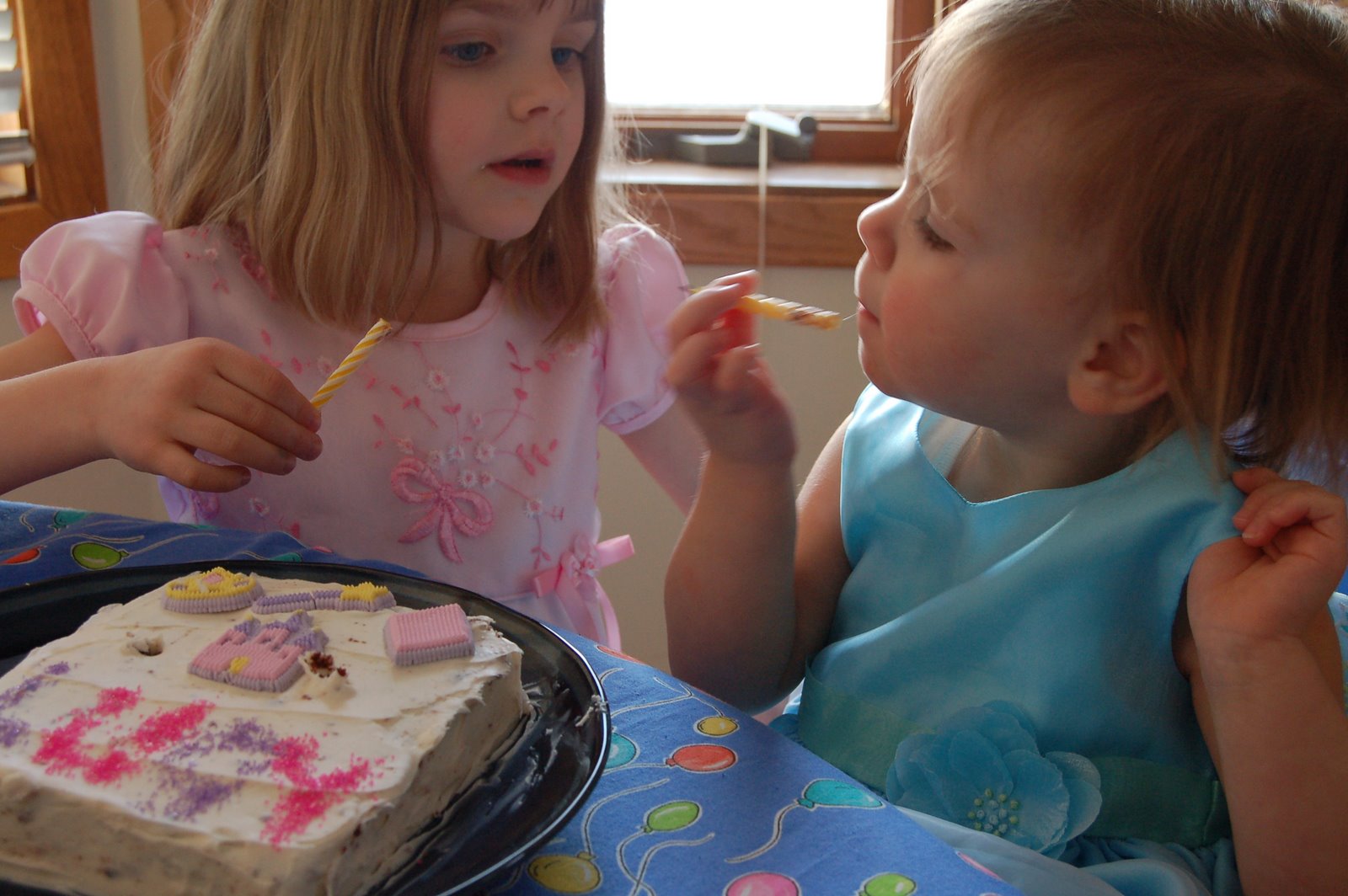 [Lucy's+2nd+Bday+021.JPG]