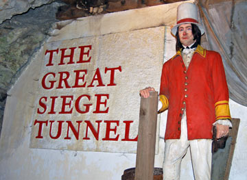 [10-Siege-Tunnel-Entrance.jpg]