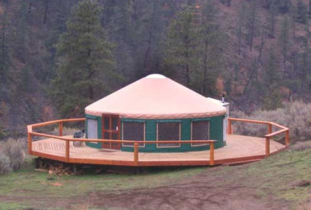 [yurts.jpg]
