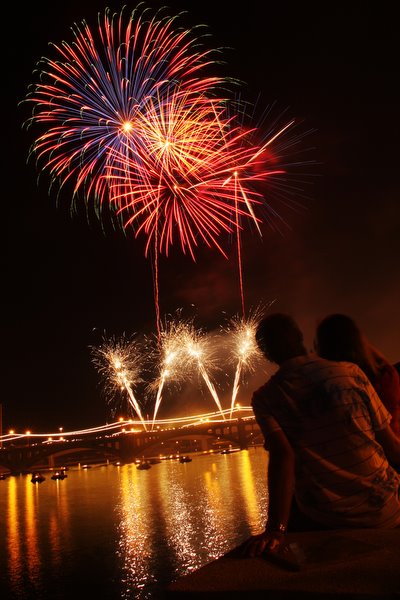 [fireworks1005.JPG]