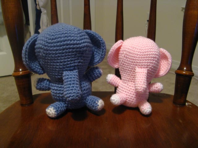 [2007-10-07-Elephants001.jpg]