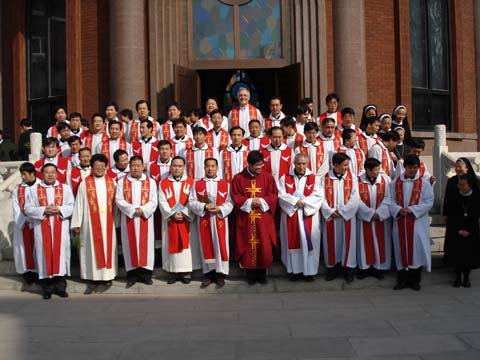 [After+Palm+Sunday+Mass+Beijing+Seminary.jpg]