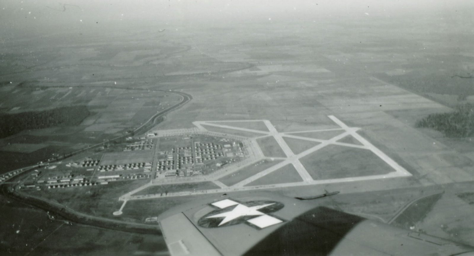 [Greenville+Army+Air+Base+1945.jpg]