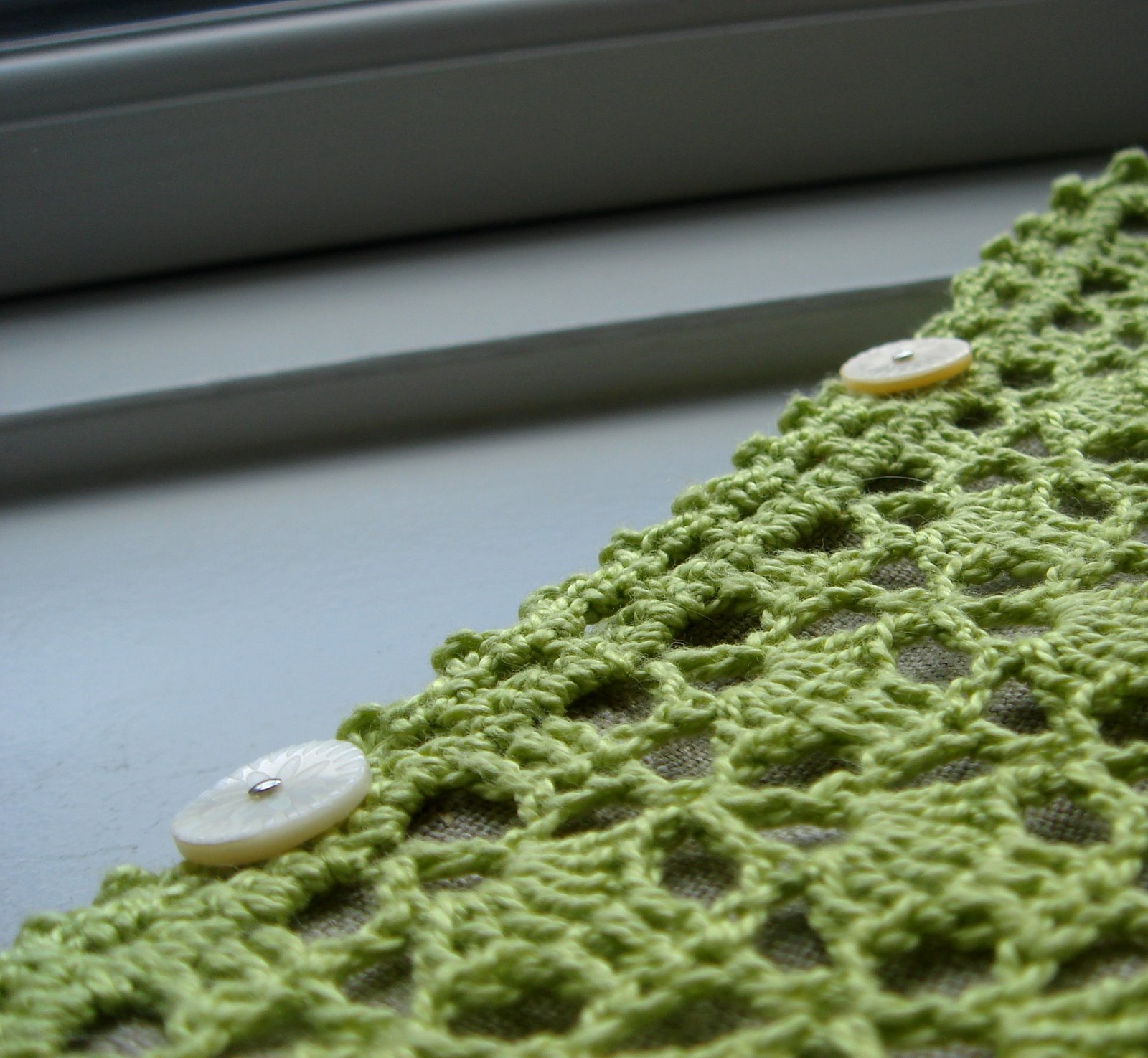 [Crochet-needle-holder+002.jpg]