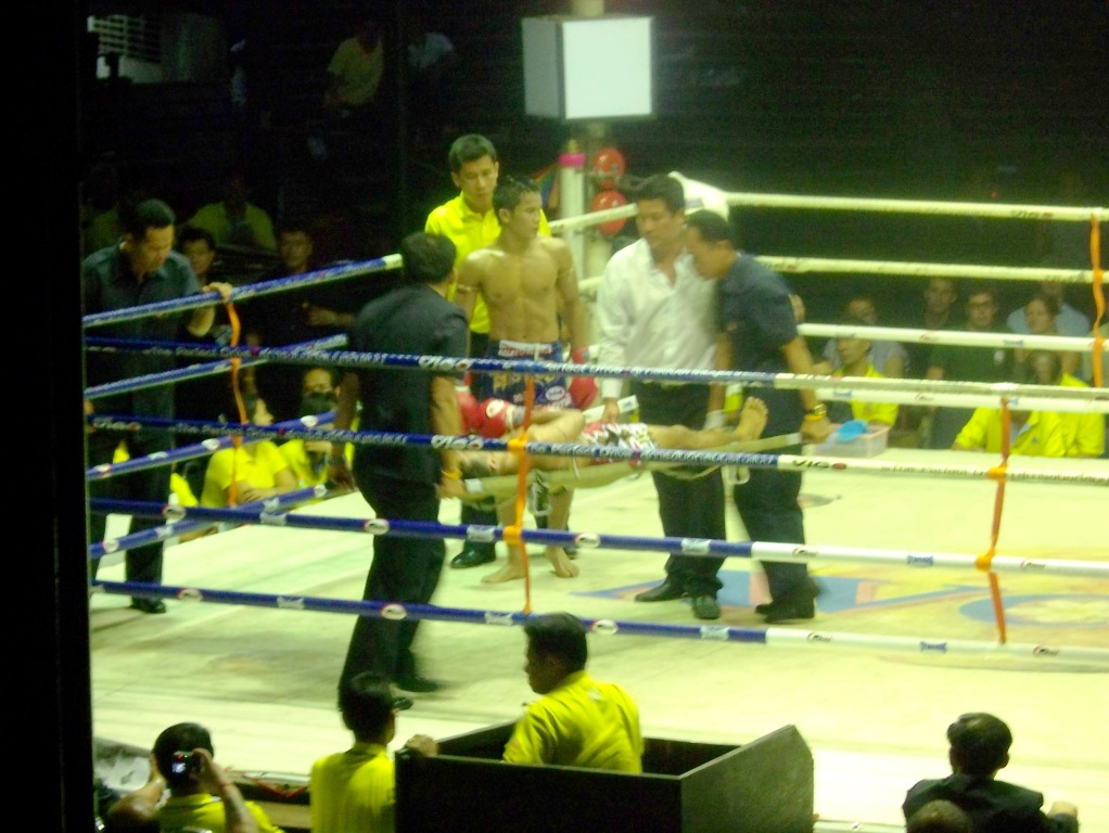 [Thai+Boxing+03.jpg]