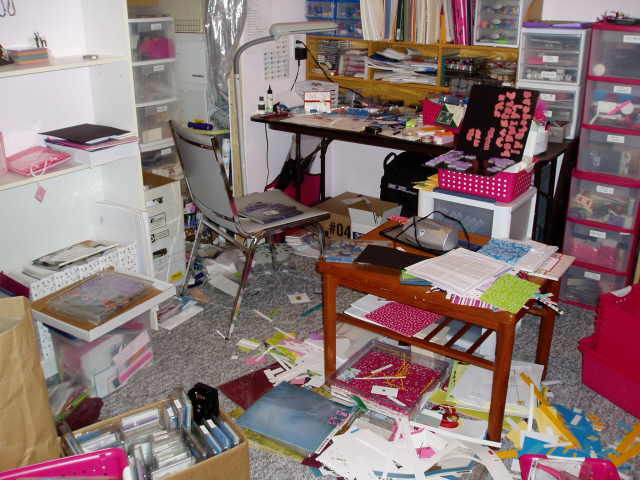 [messy+room.jpg]