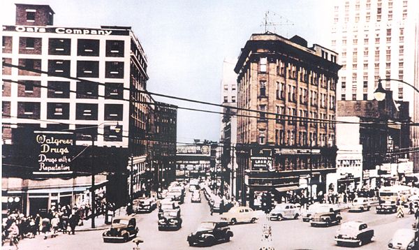 [1940 Main & Howard Streets.jpg]