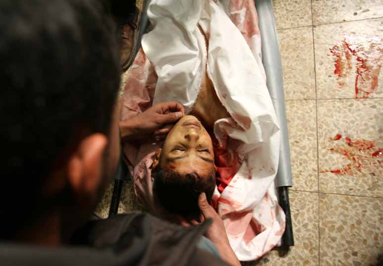 [Killed_boy_in_Gaza_web.jpg]
