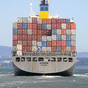 [cargo+ship+container+san+francisco.jpg]