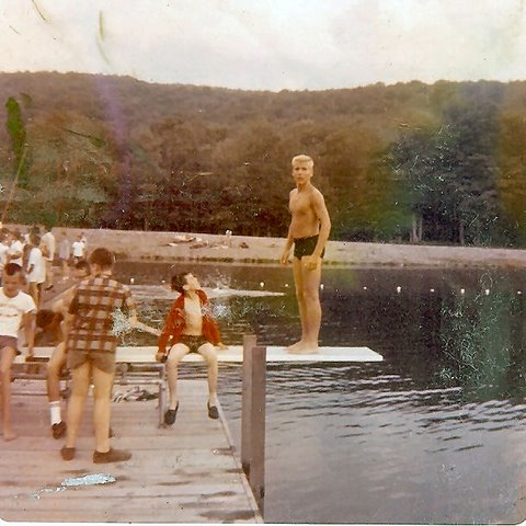 [1959+or+1960+lake+cole.jpg]