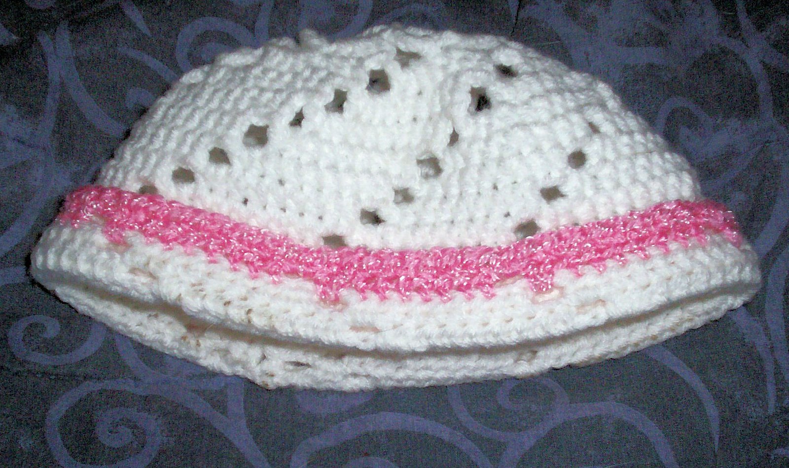[pink+hat1.JPG]