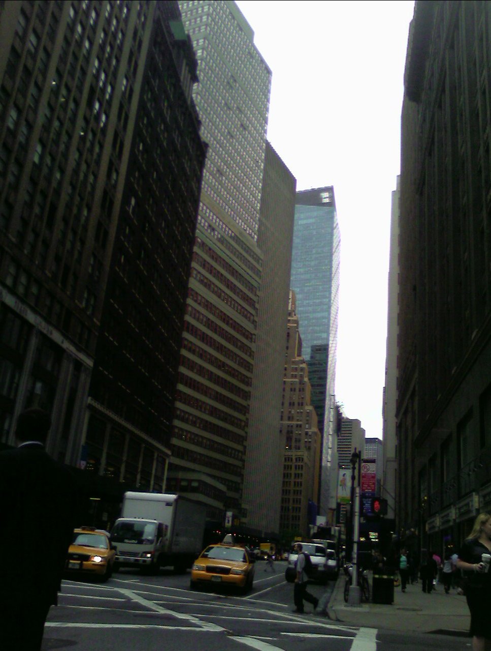 [NY+-+Corner+of+Broadway+&+36th+-+Redeemer+offices.jpg]
