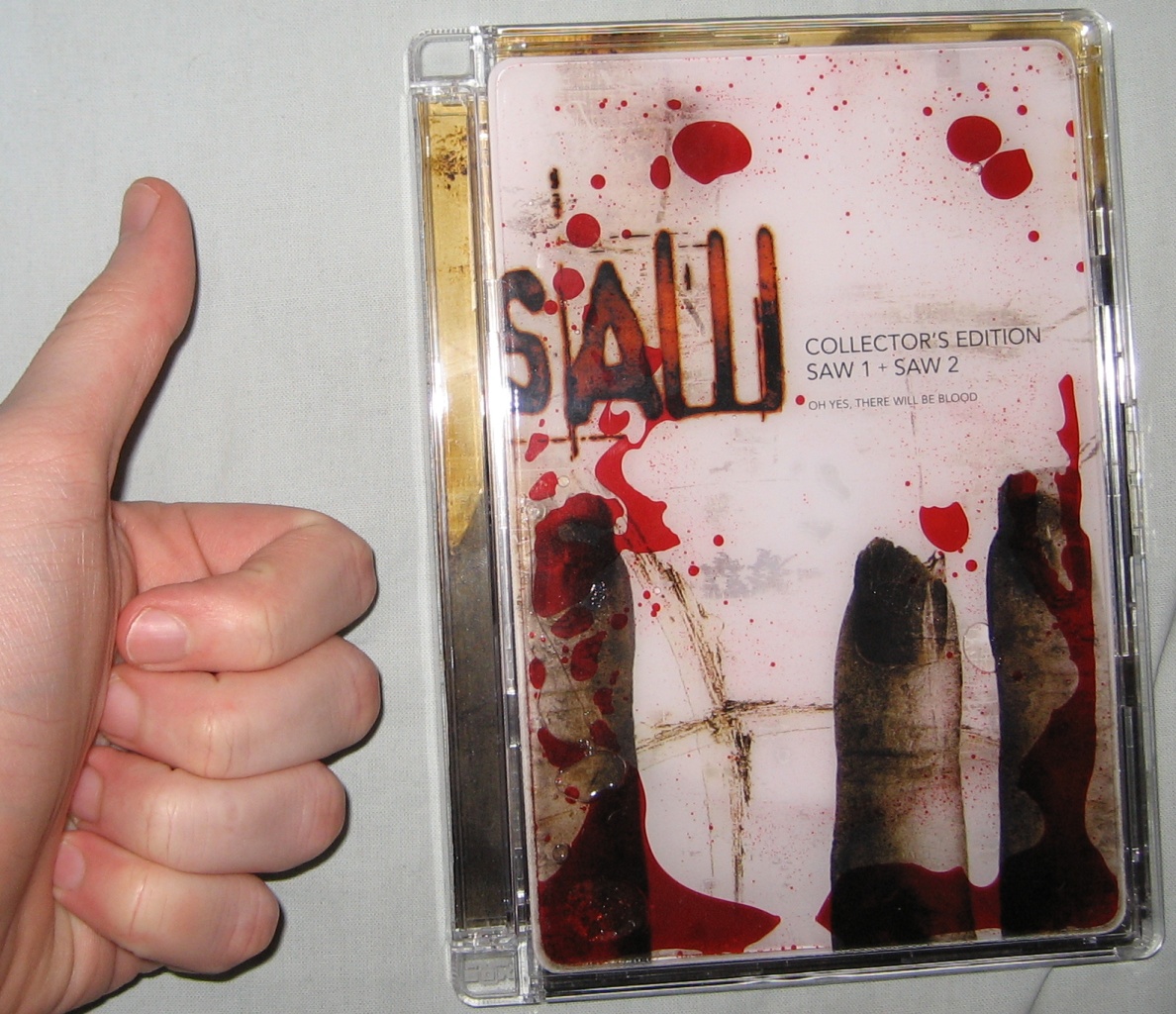 [21.+Saw+1+++Saw+2+Blood+Box+Collector's+Edition.JPG]