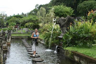 [Bali+Kelli+water+garden+4.jpg]